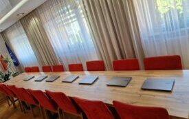 thumb_8.1334x750_q85_crop-scale