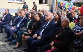 thumb_img_7362.1334x750_q85_crop-scale