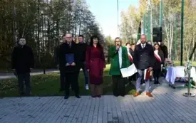 UROCZYSTOŚĆ OBCHOD&Oacute;W XV ROCZNICY NADANIA IM.PROF. KAROLA OLSZEWSKIEGO W BRONISZOWIE ORAZ ODDANIE DO UŻYTKU BOISKA SPORTOWEGO 24