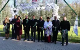 UROCZYSTOŚĆ OBCHOD&Oacute;W XV ROCZNICY NADANIA IM.PROF. KAROLA OLSZEWSKIEGO W BRONISZOWIE ORAZ ODDANIE DO UŻYTKU BOISKA SPORTOWEGO 31