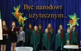 UROCZYSTOŚĆ OBCHOD&Oacute;W XV ROCZNICY NADANIA IM.PROF. KAROLA OLSZEWSKIEGO W BRONISZOWIE ORAZ ODDANIE DO UŻYTKU BOISKA SPORTOWEGO 50