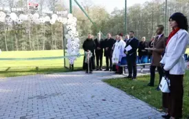 UROCZYSTOŚĆ OBCHOD&Oacute;W XV ROCZNICY NADANIA IM.PROF. KAROLA OLSZEWSKIEGO W BRONISZOWIE ORAZ ODDANIE DO UŻYTKU BOISKA SPORTOWEGO 61
