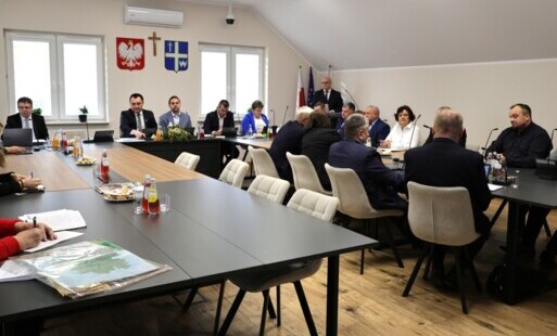 Zdjęcie do XXII Sesja Rady Gminy w Wielopolu Skrzyńskim